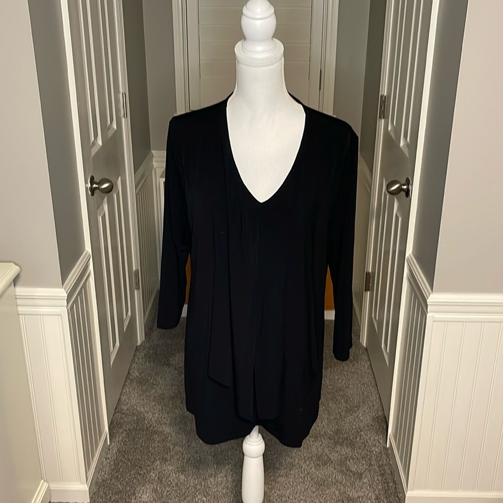 Alfani v-neck pull over